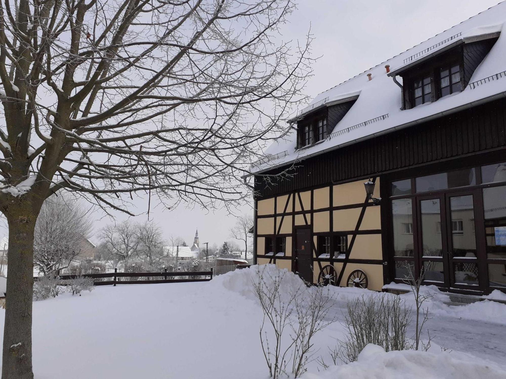 Lavendelhof Die Idyllische Landpension Crimmitschau Bagian luar foto